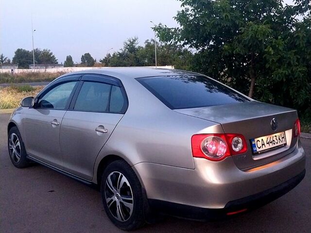 Бежевый Фольксваген Джетта, объемом двигателя 1.6 л и пробегом 260 тыс. км за 5000 $, фото 12 на Automoto.ua