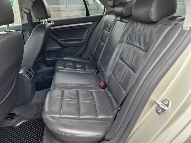 Бежевый Фольксваген Джетта, объемом двигателя 2 л и пробегом 240 тыс. км за 4600 $, фото 16 на Automoto.ua