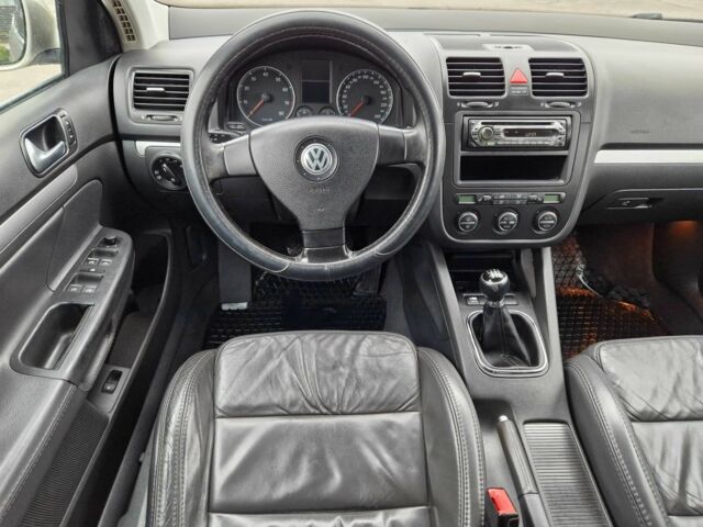 Бежевый Фольксваген Джетта, объемом двигателя 2 л и пробегом 240 тыс. км за 4600 $, фото 18 на Automoto.ua