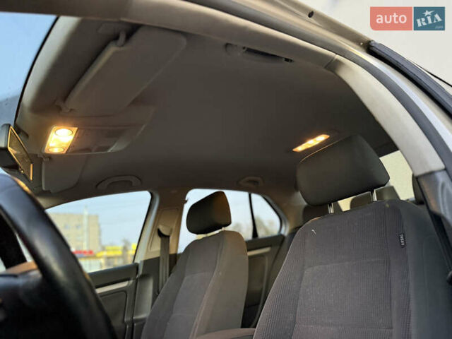 Бежевый Фольксваген Джетта, объемом двигателя 1.6 л и пробегом 188 тыс. км за 4950 $, фото 18 на Automoto.ua