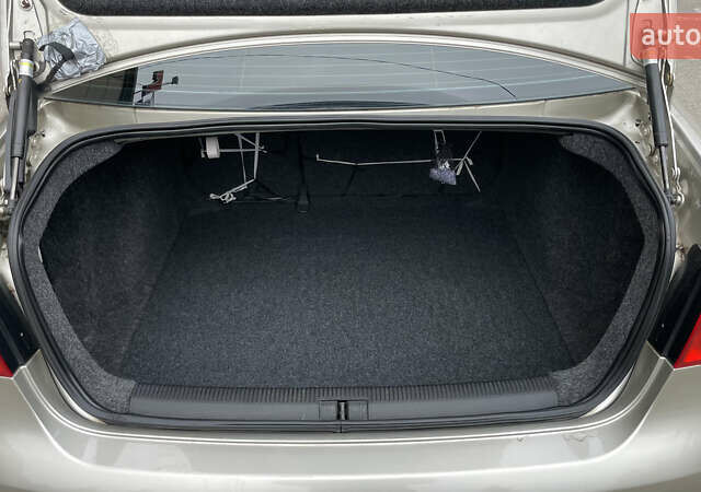 Бежевый Фольксваген Джетта, объемом двигателя 1.6 л и пробегом 189 тыс. км за 5900 $, фото 34 на Automoto.ua