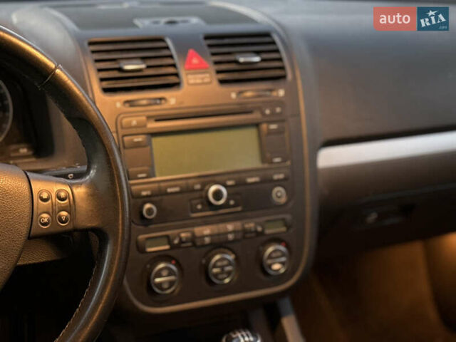 Бежевый Фольксваген Джетта, объемом двигателя 1.6 л и пробегом 188 тыс. км за 4950 $, фото 24 на Automoto.ua