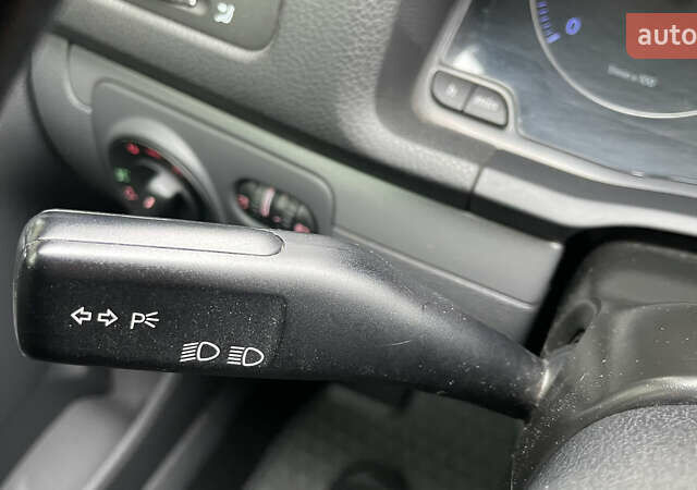 Бежевый Фольксваген Джетта, объемом двигателя 1.6 л и пробегом 189 тыс. км за 5900 $, фото 23 на Automoto.ua