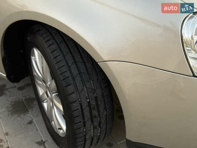 Бежевый Фольксваген Джетта, объемом двигателя 1.6 л и пробегом 188 тыс. км за 4950 $, фото 13 на Automoto.ua