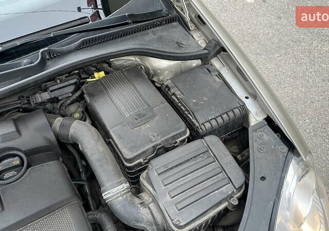 Бежевый Фольксваген Джетта, объемом двигателя 1.6 л и пробегом 189 тыс. км за 5900 $, фото 33 на Automoto.ua