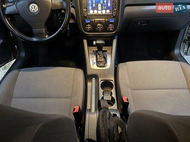 Бежевый Фольксваген Джетта, объемом двигателя 1.6 л и пробегом 249 тыс. км за 6299 $, фото 20 на Automoto.ua