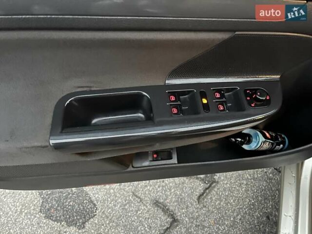 Бежевый Фольксваген Джетта, объемом двигателя 1.6 л и пробегом 249 тыс. км за 6299 $, фото 30 на Automoto.ua