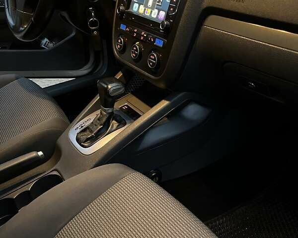 Бежевый Фольксваген Джетта, объемом двигателя 1.6 л и пробегом 249 тыс. км за 6299 $, фото 21 на Automoto.ua