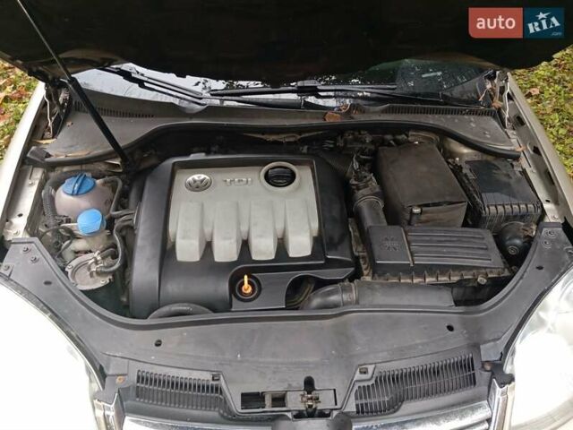 Бежевый Фольксваген Джетта, объемом двигателя 1.9 л и пробегом 233 тыс. км за 5200 $, фото 11 на Automoto.ua