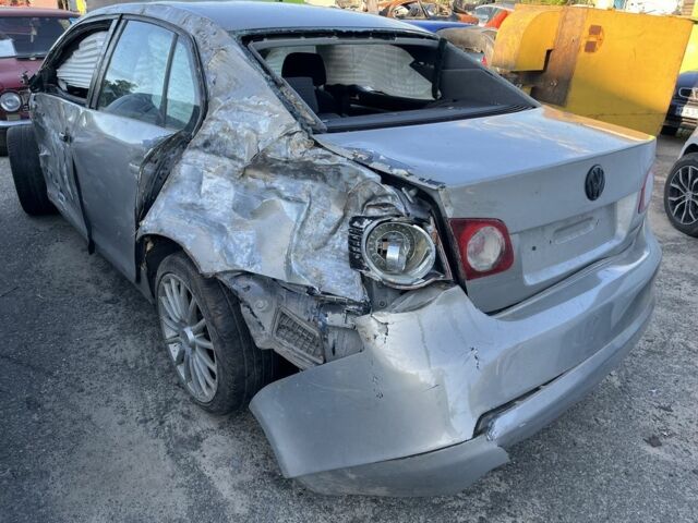 Бежевый Фольксваген Джетта, объемом двигателя 2.5 л и пробегом 280 тыс. км за 1500 $, фото 2 на Automoto.ua