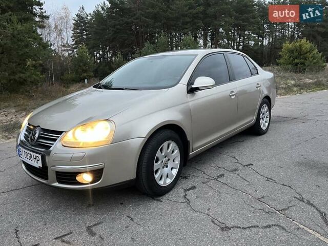 Бежевый Фольксваген Джетта, объемом двигателя 1.6 л и пробегом 249 тыс. км за 6299 $, фото 4 на Automoto.ua