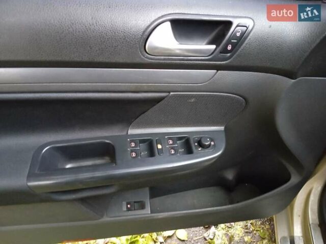 Бежевый Фольксваген Джетта, объемом двигателя 1.9 л и пробегом 233 тыс. км за 5200 $, фото 10 на Automoto.ua