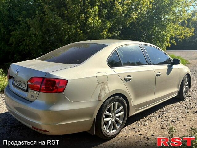 Бежевый Фольксваген Джетта, объемом двигателя 2.5 л и пробегом 298 тыс. км за 8900 $, фото 2 на Automoto.ua