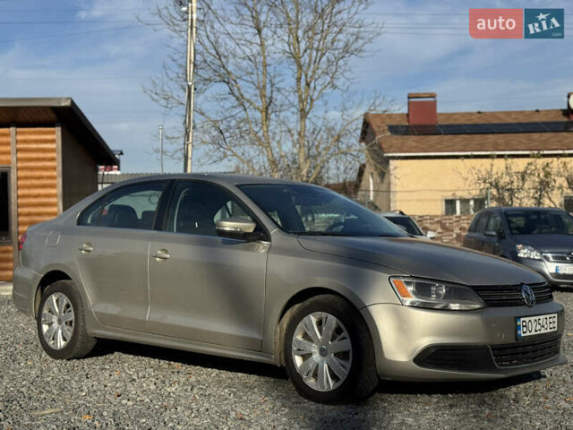 Бежевый Фольксваген Джетта, объемом двигателя 2.48 л и пробегом 289 тыс. км за 7999 $, фото 9 на Automoto.ua