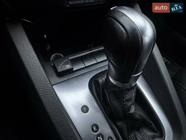 Бежевый Фольксваген Джетта, объемом двигателя 2.48 л и пробегом 289 тыс. км за 7299 $, фото 27 на Automoto.ua