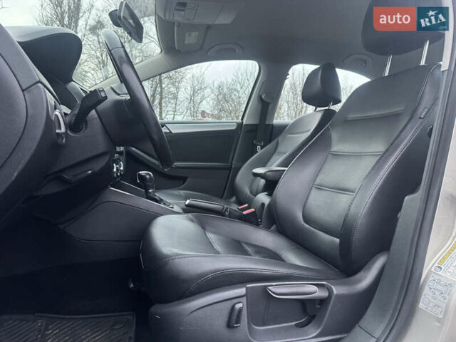 Бежевий Фольксваген Джетта, об'ємом двигуна 2.5 л та пробігом 282 тис. км за 7400 $, фото 34 на Automoto.ua
