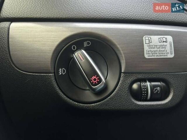 Бежевый Фольксваген Джетта, объемом двигателя 1.97 л и пробегом 184 тыс. км за 8900 $, фото 17 на Automoto.ua