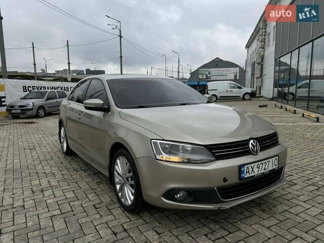 Бежевый Фольксваген Джетта, объемом двигателя 1.97 л и пробегом 184 тыс. км за 8900 $, фото 9 на Automoto.ua