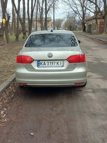 Бежевый Фольксваген Джетта, объемом двигателя 1.8 л и пробегом 66 тыс. км за 11300 $, фото 2 на Automoto.ua