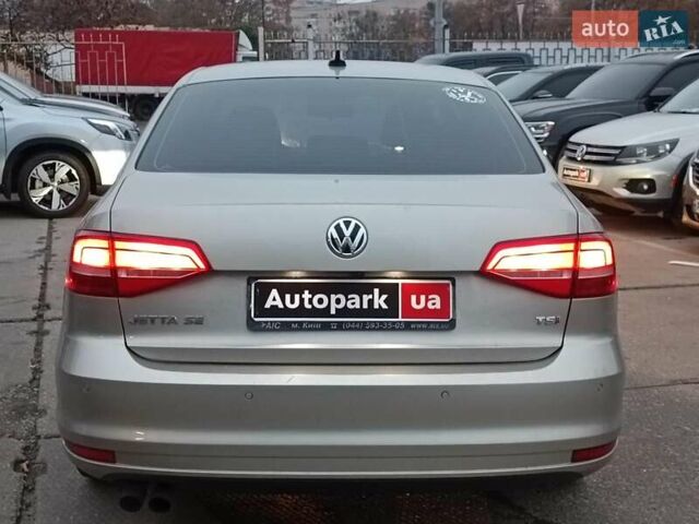 Бежевий Фольксваген Джетта, об'ємом двигуна 1.8 л та пробігом 163 тис. км за 9990 $, фото 9 на Automoto.ua
