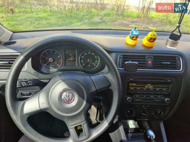 Бежевий Фольксваген Джетта, об'ємом двигуна 1.78 л та пробігом 163 тис. км за 9500 $, фото 6 на Automoto.ua