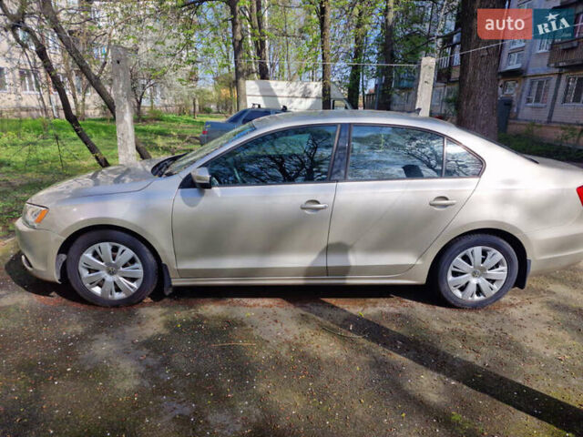 Бежевий Фольксваген Джетта, об'ємом двигуна 1.78 л та пробігом 163 тис. км за 9500 $, фото 4 на Automoto.ua