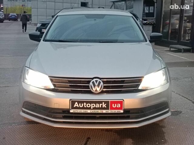 Бежевий Фольксваген Джетта, об'ємом двигуна 1.8 л та пробігом 163 тис. км за 9990 $, фото 1 на Automoto.ua