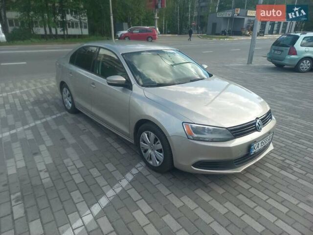 Бежевый Фольксваген Джетта, объемом двигателя 1.8 л и пробегом 188 тыс. км за 7600 $, фото 2 на Automoto.ua