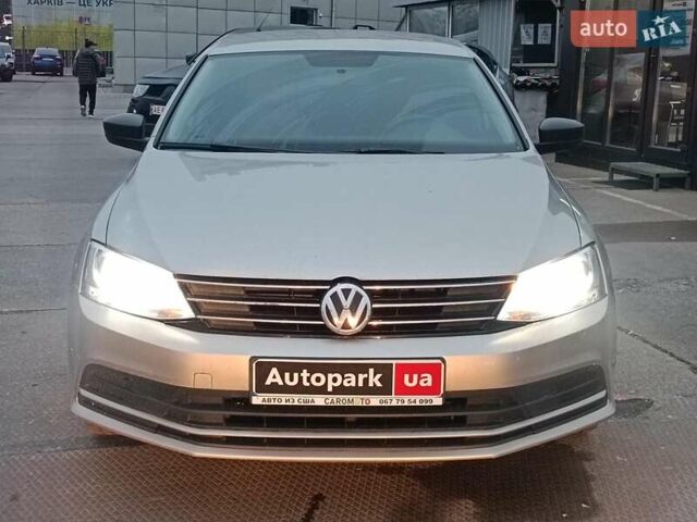 Бежевий Фольксваген Джетта, об'ємом двигуна 1.8 л та пробігом 163 тис. км за 9990 $, фото 1 на Automoto.ua