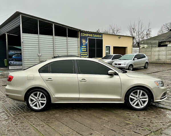 Бежевий Фольксваген Джетта, об'ємом двигуна 1.97 л та пробігом 99 тис. км за 12800 $, фото 3 на Automoto.ua