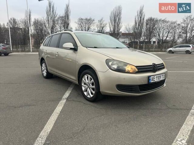 Бежевий Фольксваген Джетта, об'ємом двигуна 2.48 л та пробігом 220 тис. км за 7200 $, фото 6 на Automoto.ua