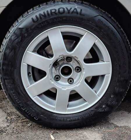 Бежевый Фольксваген Джетта, объемом двигателя 2.48 л и пробегом 254 тыс. км за 8299 $, фото 20 на Automoto.ua