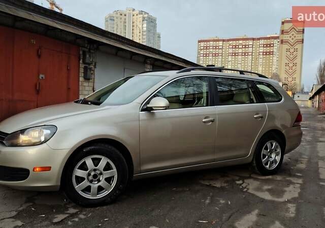 Бежевый Фольксваген Джетта, объемом двигателя 2.48 л и пробегом 254 тыс. км за 8299 $, фото 1 на Automoto.ua