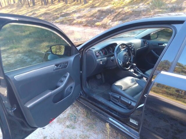 Фольксваген Джетта 2016 в Луцке на Automoto.ua Черный Фольксваген Джетта, объемом двигателя 1.4 л и пробегом 135 тыс. км за 8700 $, фото 5 на Automoto.ua