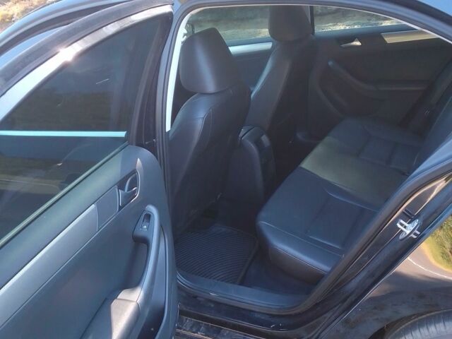 Фольксваген Джетта 2016 в Луцке на Automoto.ua Черный Фольксваген Джетта, объемом двигателя 1.4 л и пробегом 135 тыс. км за 8700 $, фото 8 на Automoto.ua