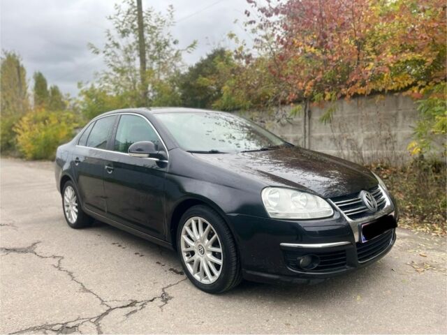 Черный Фольксваген Джетта, объемом двигателя 1.9 л и пробегом 319 тыс. км за 3490 $, фото 12 на Automoto.ua