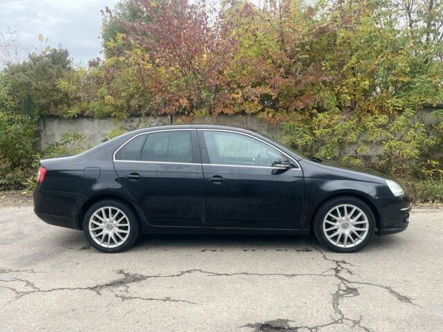 Черный Фольксваген Джетта, объемом двигателя 1.9 л и пробегом 319 тыс. км за 3490 $, фото 14 на Automoto.ua