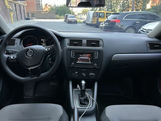 Черный Фольксваген Джетта, объемом двигателя 1.4 л и пробегом 160 тыс. км за 7900 $, фото 6 на Automoto.ua