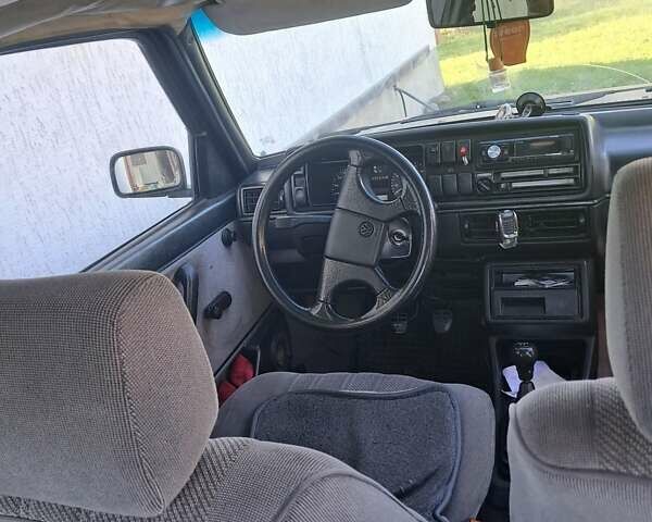 Чорний Фольксваген Джетта, об'ємом двигуна 1.6 л та пробігом 270 тис. км за 800 $, фото 2 на Automoto.ua