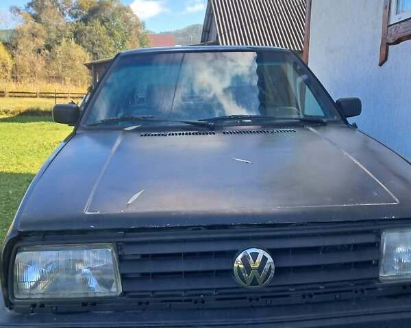 Чорний Фольксваген Джетта, об'ємом двигуна 1.6 л та пробігом 270 тис. км за 800 $, фото 4 на Automoto.ua