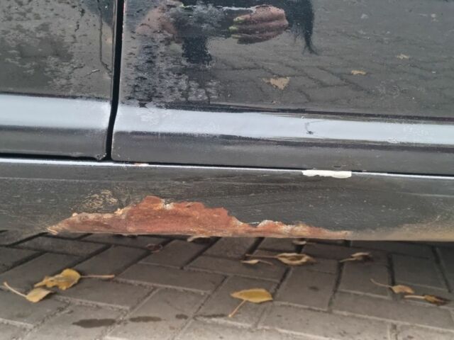 Черный Фольксваген Джетта, объемом двигателя 1.9 л и пробегом 400 тыс. км за 3200 $, фото 4 на Automoto.ua