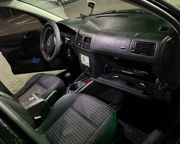 Чорний Фольксваген Джетта, об'ємом двигуна 1.9 л та пробігом 178 тис. км за 3900 $, фото 7 на Automoto.ua