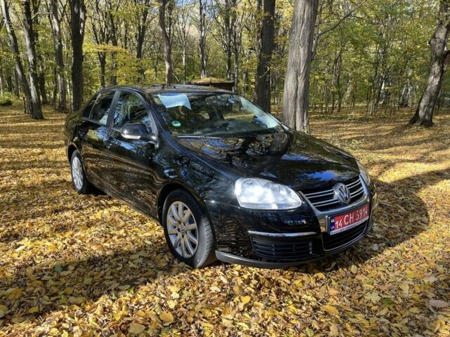 Черный Фольксваген Джетта, объемом двигателя 1.6 л и пробегом 197 тыс. км за 6100 $, фото 2 на Automoto.ua