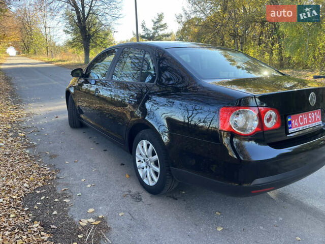 Черный Фольксваген Джетта, объемом двигателя 1.6 л и пробегом 197 тыс. км за 6100 $, фото 21 на Automoto.ua