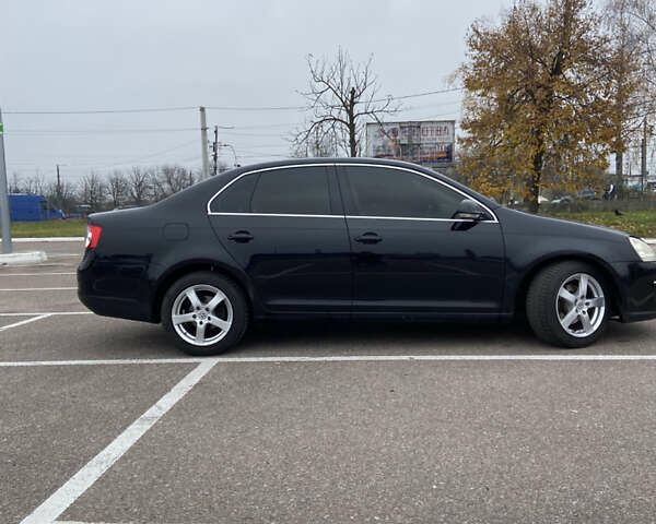 Черный Фольксваген Джетта, объемом двигателя 1.6 л и пробегом 360 тыс. км за 4700 $, фото 8 на Automoto.ua
