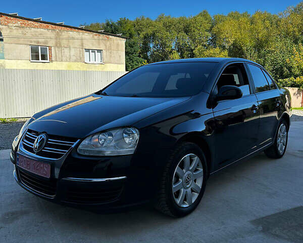 Черный Фольксваген Джетта, объемом двигателя 1.6 л и пробегом 224 тыс. км за 5499 $, фото 14 на Automoto.ua