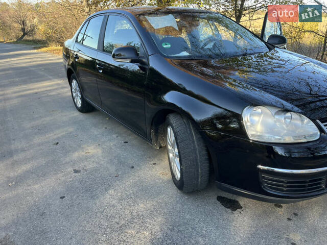 Черный Фольксваген Джетта, объемом двигателя 1.6 л и пробегом 197 тыс. км за 6100 $, фото 9 на Automoto.ua