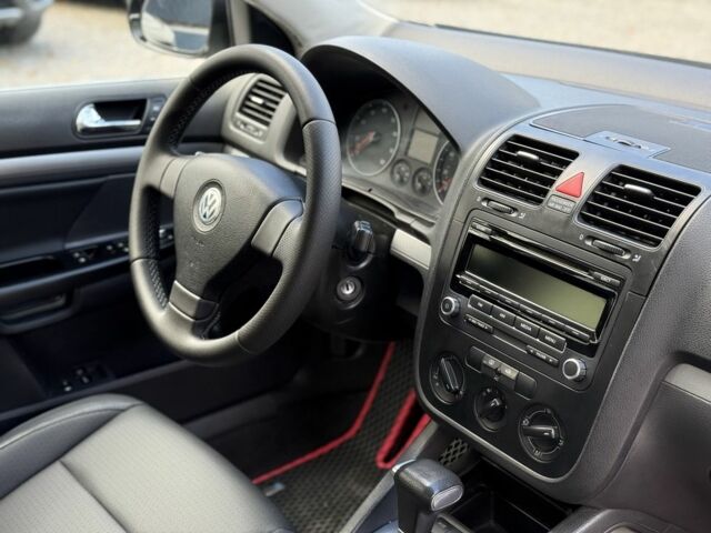 Черный Фольксваген Джетта, объемом двигателя 2.5 л и пробегом 300 тыс. км за 6300 $, фото 18 на Automoto.ua