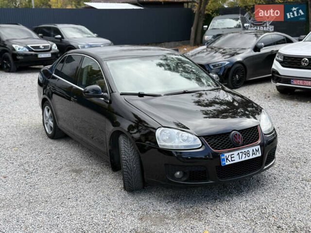 Черный Фольксваген Джетта, объемом двигателя 2.5 л и пробегом 320 тыс. км за 6300 $, фото 5 на Automoto.ua
