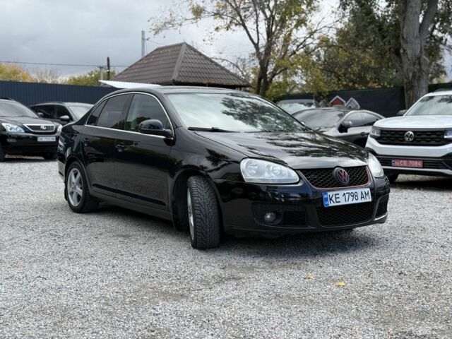 Черный Фольксваген Джетта, объемом двигателя 2.5 л и пробегом 300 тыс. км за 6300 $, фото 3 на Automoto.ua